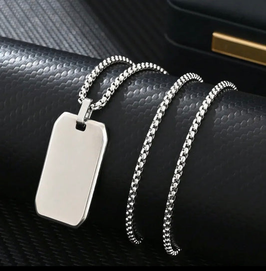 Collier plaque personnalisée gravée – acier inoxydable